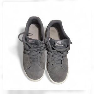 Nike Court Royale Suede "Gunsmoke" Size 8.5 
Charcoal Lace-Up Sneakers